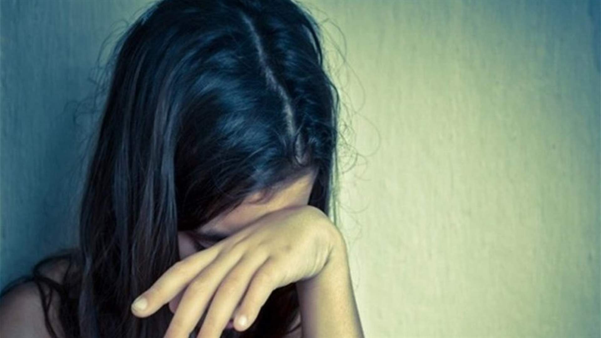 في عكار... أوقف بعد التحرش بابنة الـ13 عاما