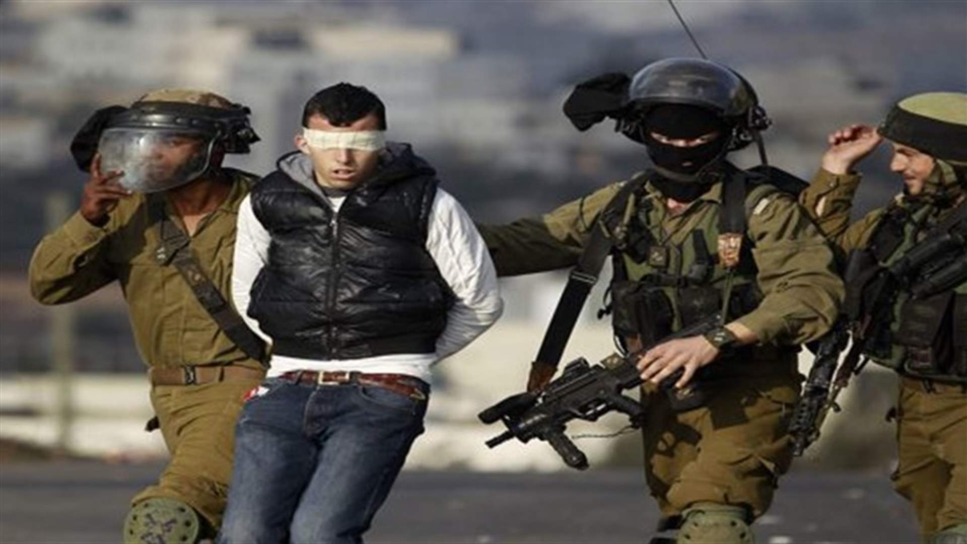 إسرائيل تعتقل 51 فلسطينيا خلال الساعات الأربع والعشرين الماضية
