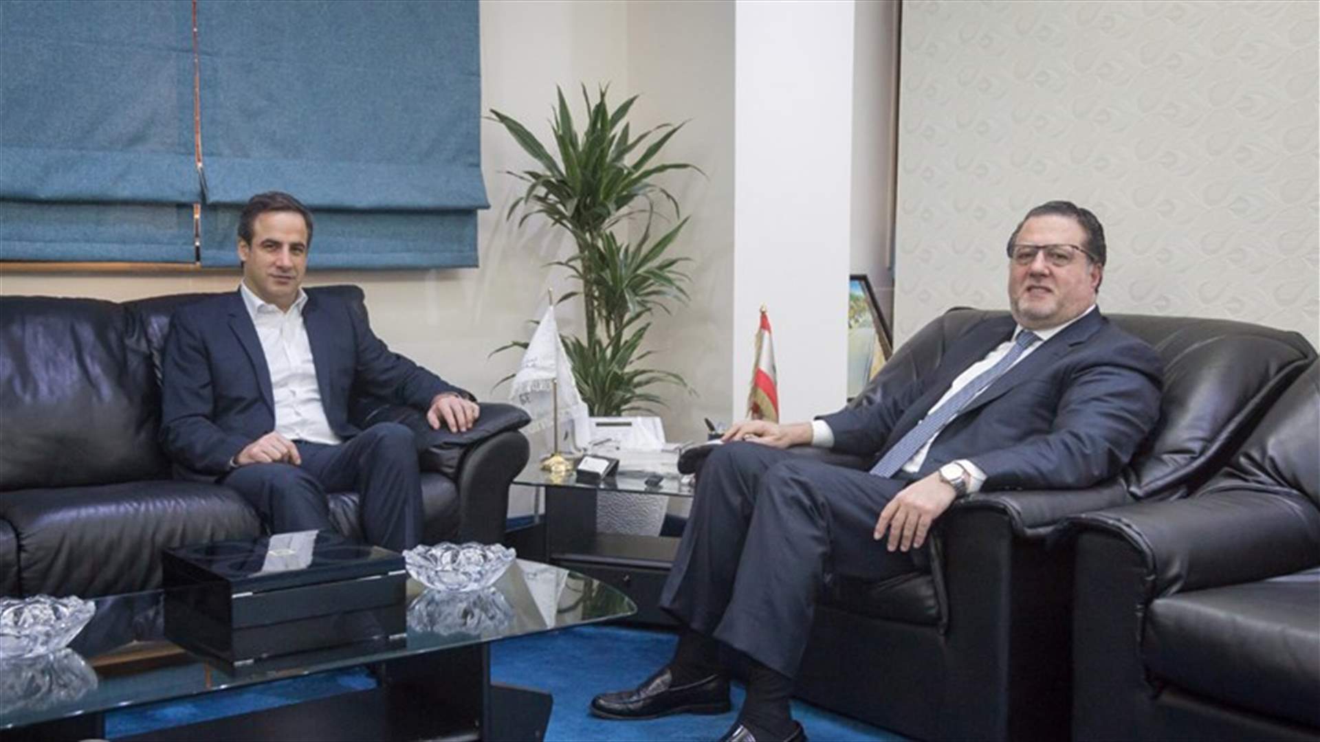 معوض يرفع الصوت ضد "الاجحاف بحق زغرتا في موعد تركيب الالياف الضوئية"