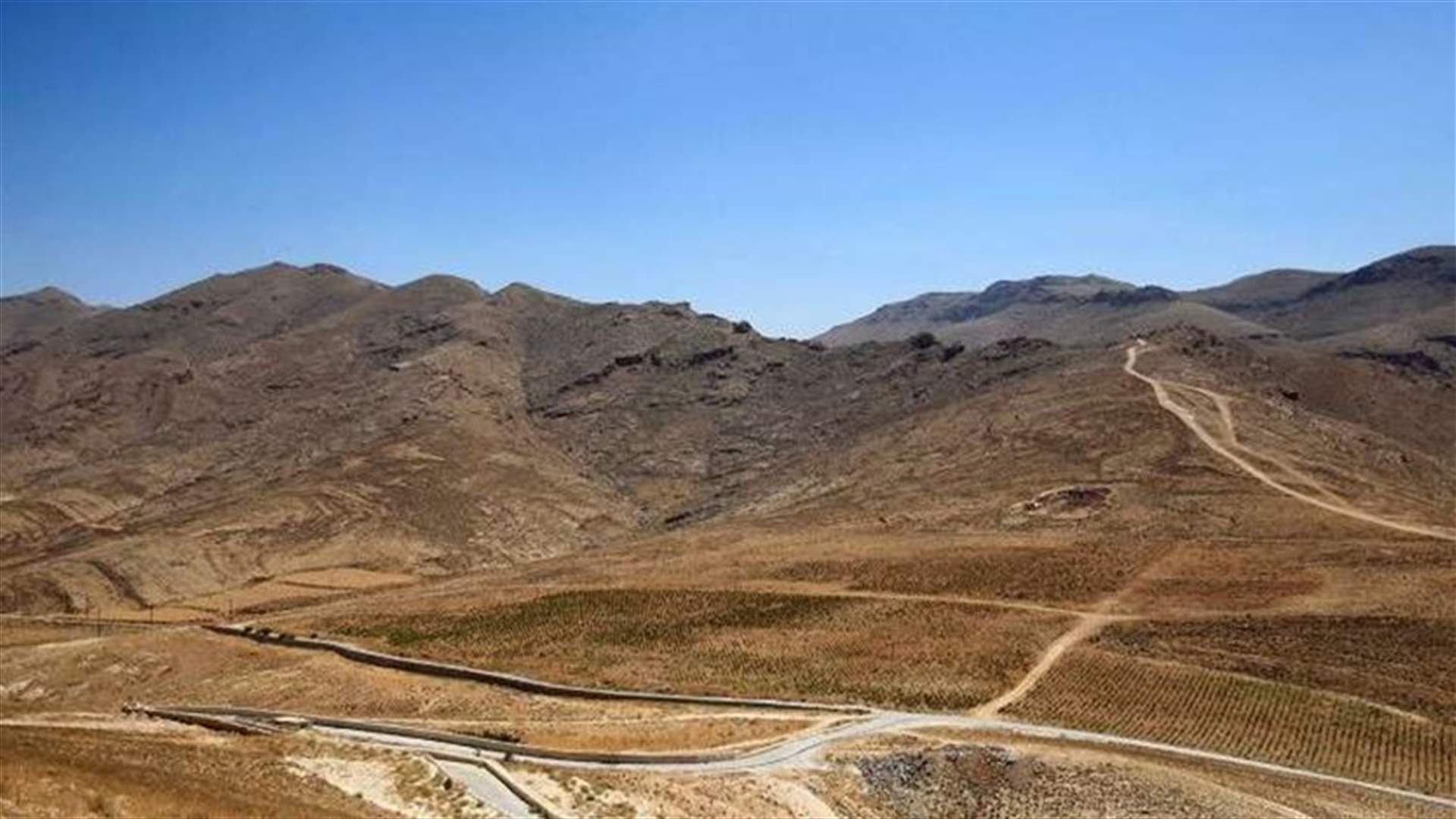 "عمليات تهريب" سوريين الى لبنان... (الجمهورية)