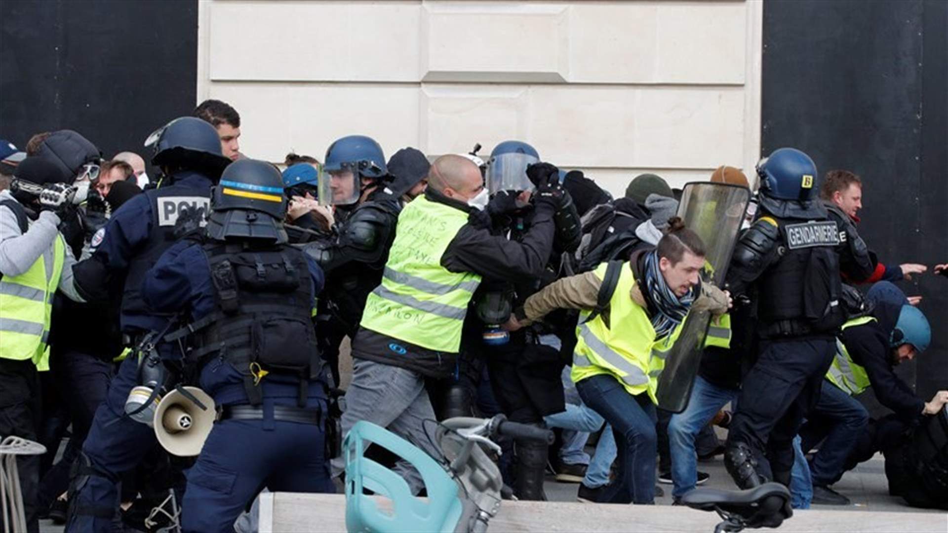 Violence returns as France's yellow vest protests enter fourth month