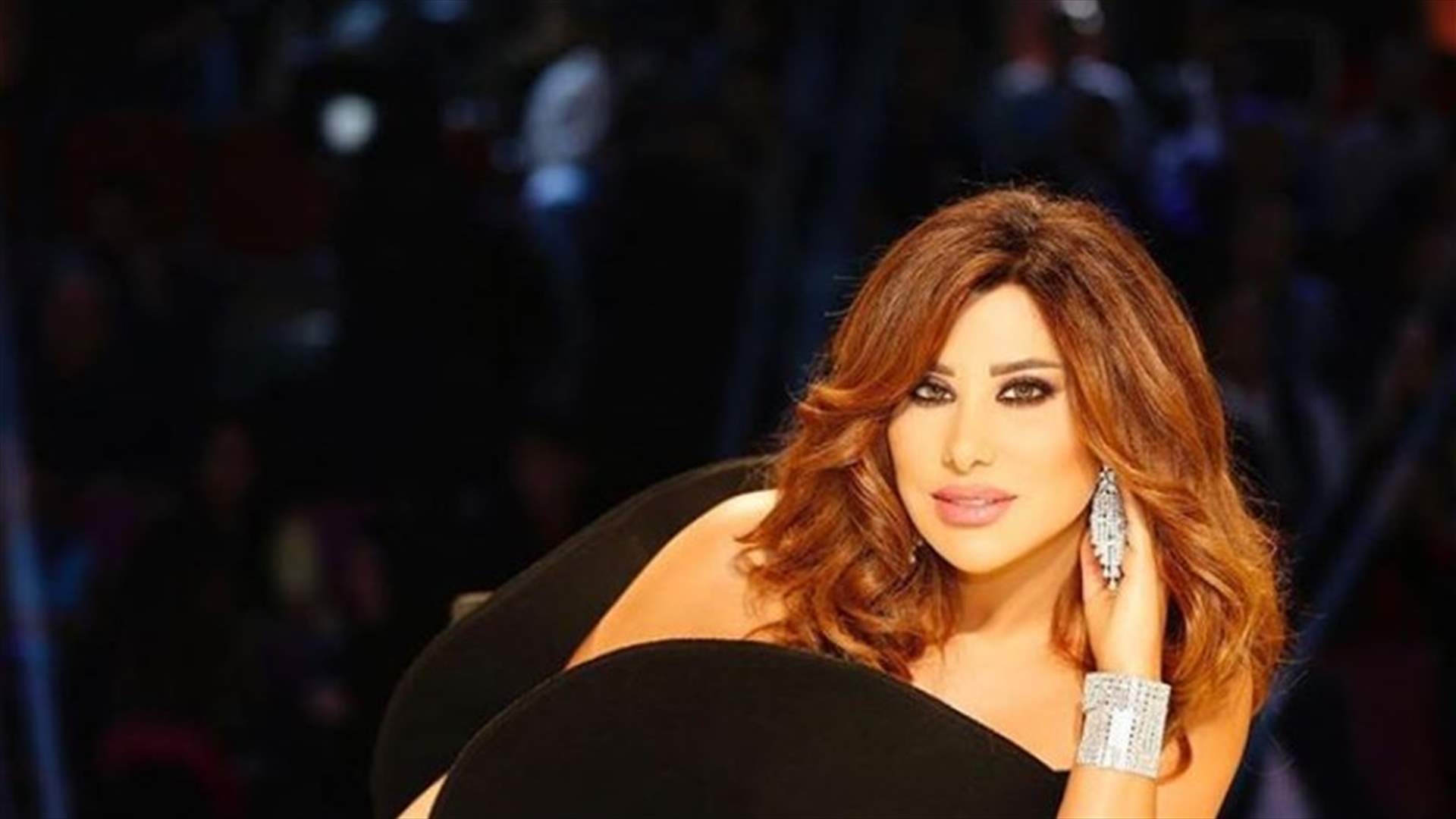 فيديو نادر لنجوى كرم... شاهدوها وهي ترقص بعفوية على أغنية "ولهانة"