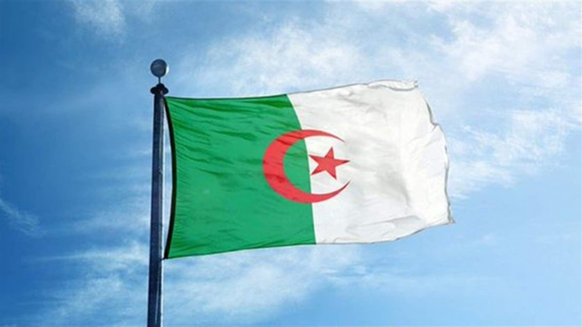 Algerian PM starts talks to form new government