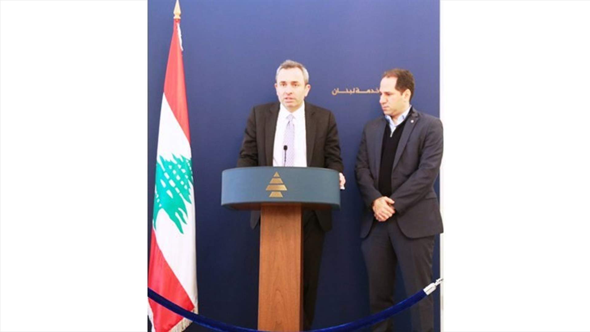Kataeb party leader meets British ambassador