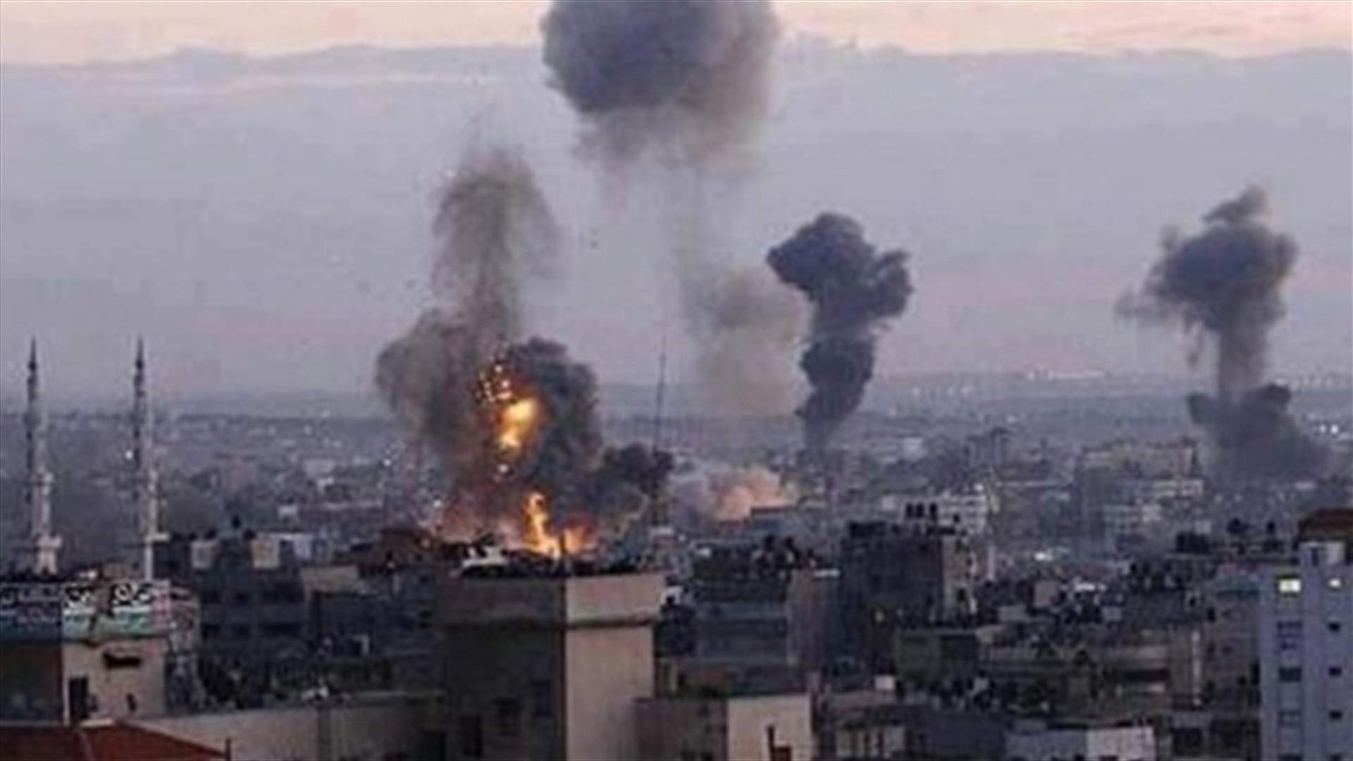 إسرائيل تقصف مواقع لحماس في غزة