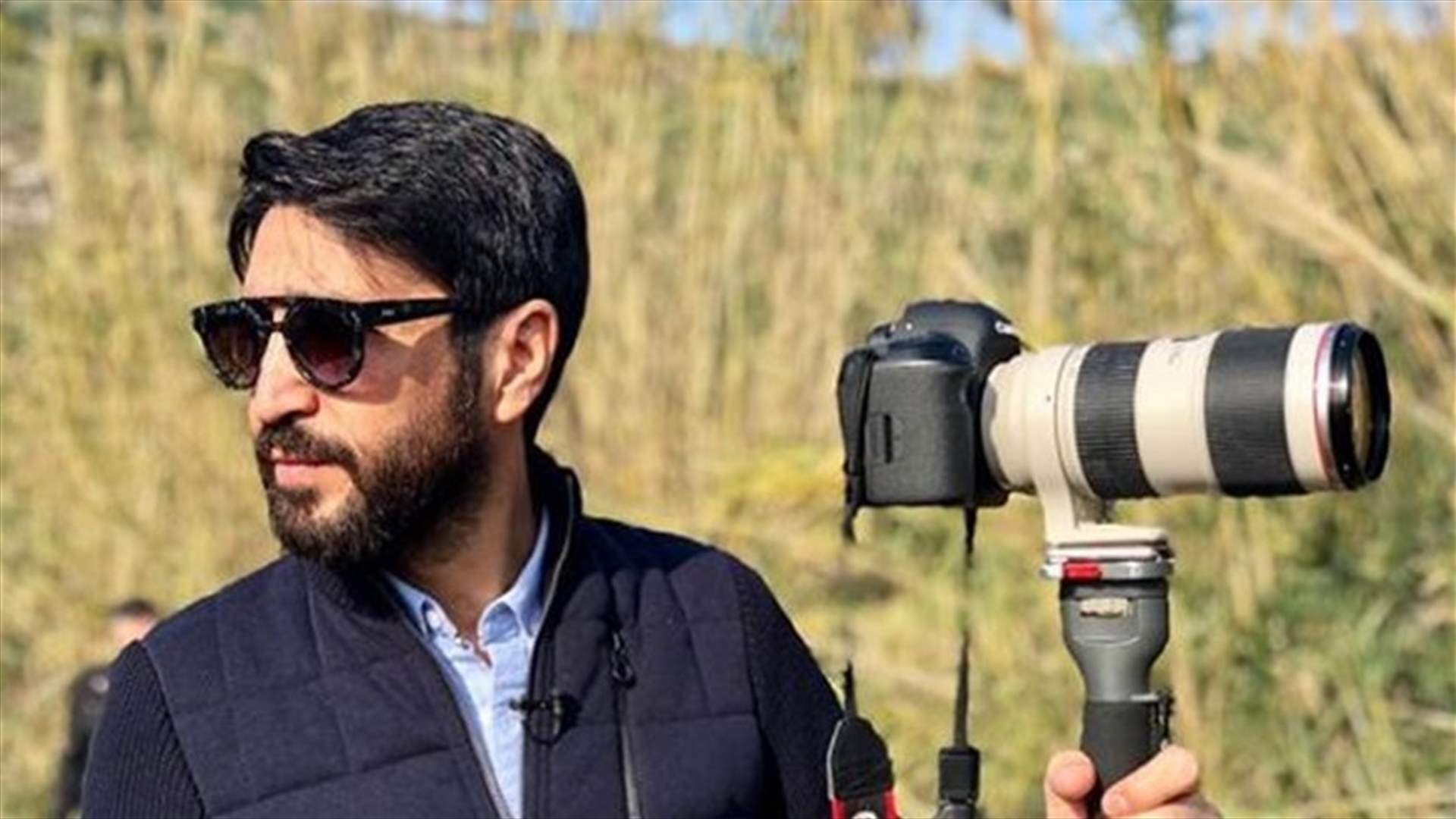 وسام صباغ في صورة تثير الريبة.. ماذا حصل لرأسه؟