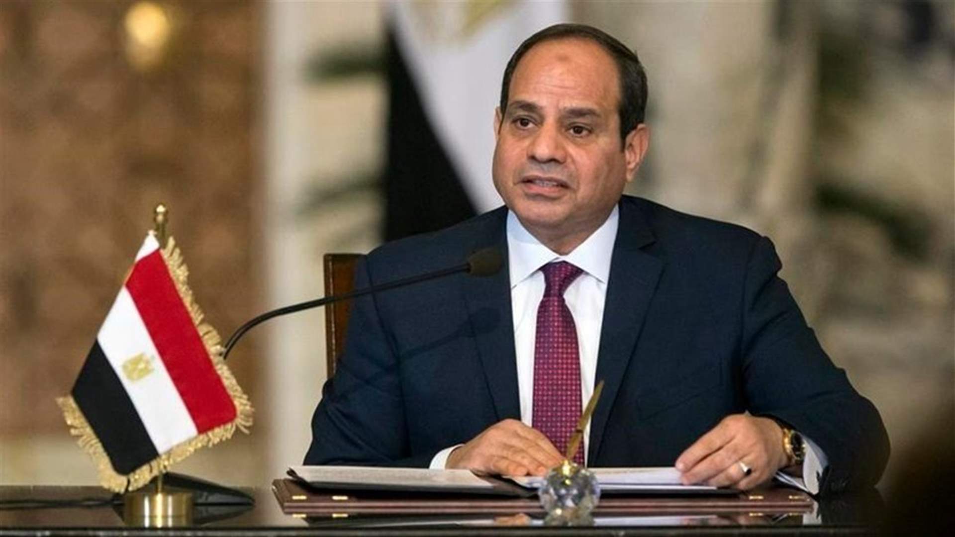 Egypt's Sisi raises minimum wage to 2,000 EGP from 1,200