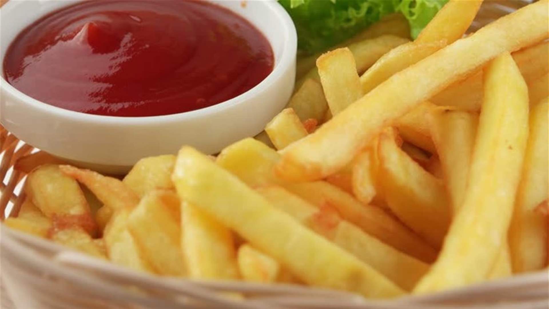 طلب مساعدة الشرطة بسبب وجبة البطاطا المقلية!