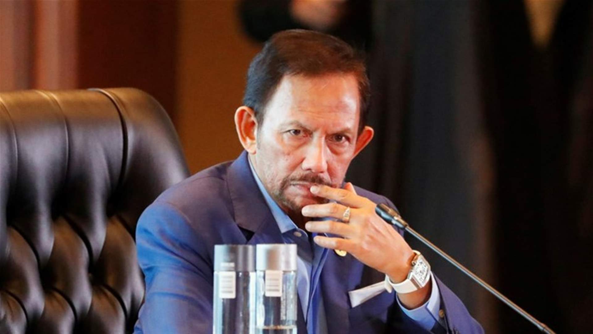 سلطان بروناي يدعو إلى تعاليم إسلامية "أقوى" بالتزامن مع تشديد تطبيق الشريعة