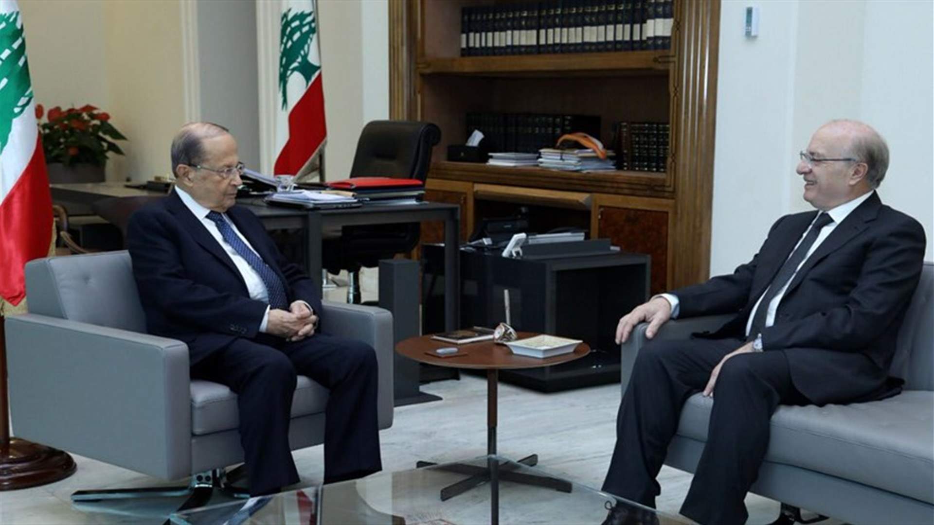 تفاصيل اللقاء بين عون ومستشار الحريري... (الجمهورية)