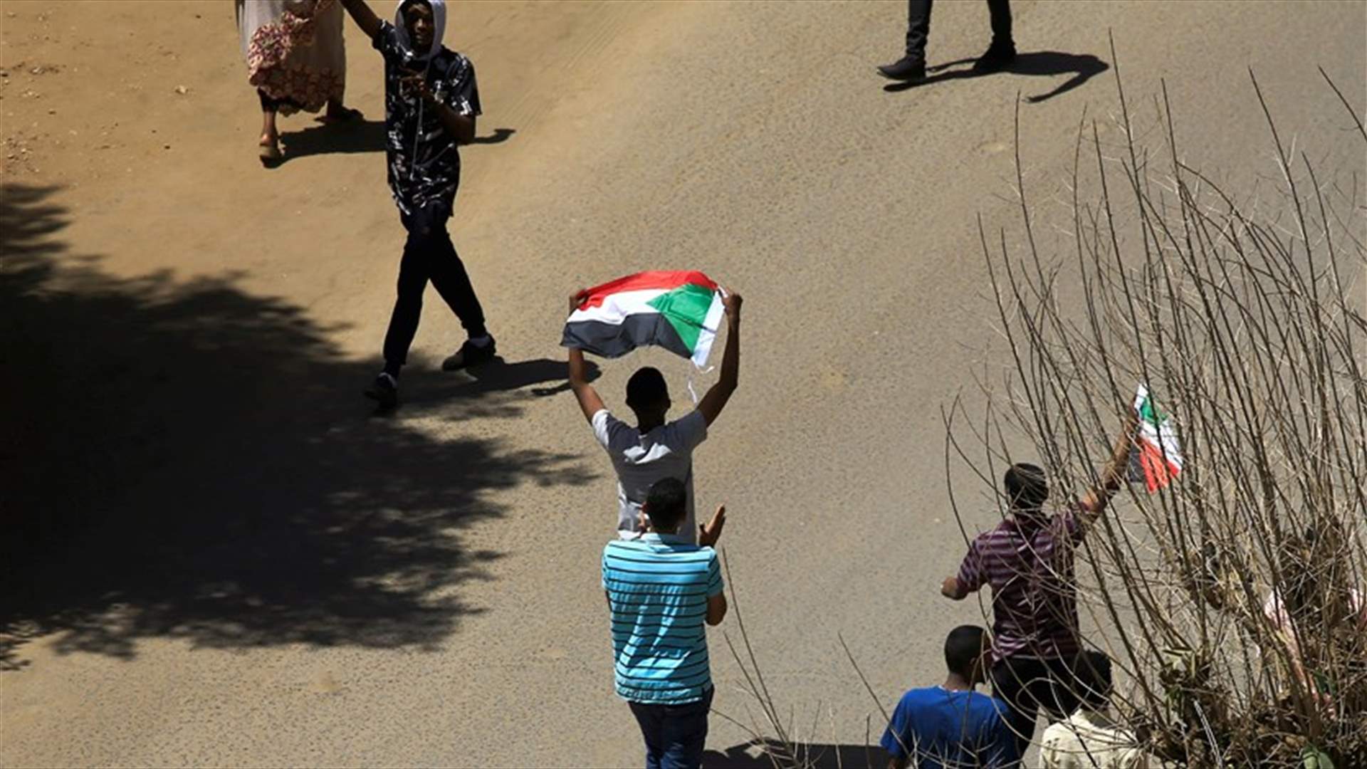 وزير الدفاع السوداني: قوات الأمن لن تسمح بمحاولات تقسيم السودان