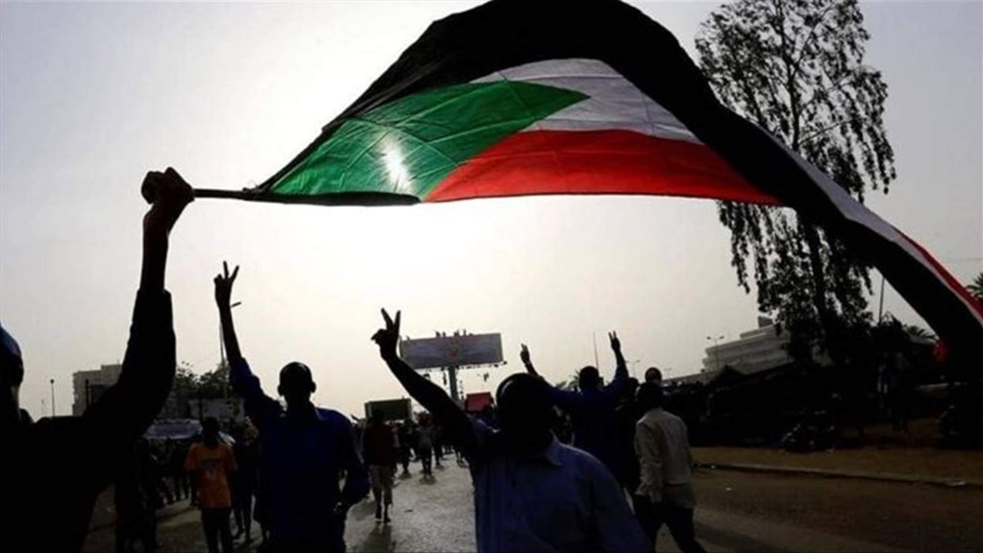تجمع المهنيين السودانيين يرفض بيان الجيش ويدعو لمواصلة الاحتجاجات