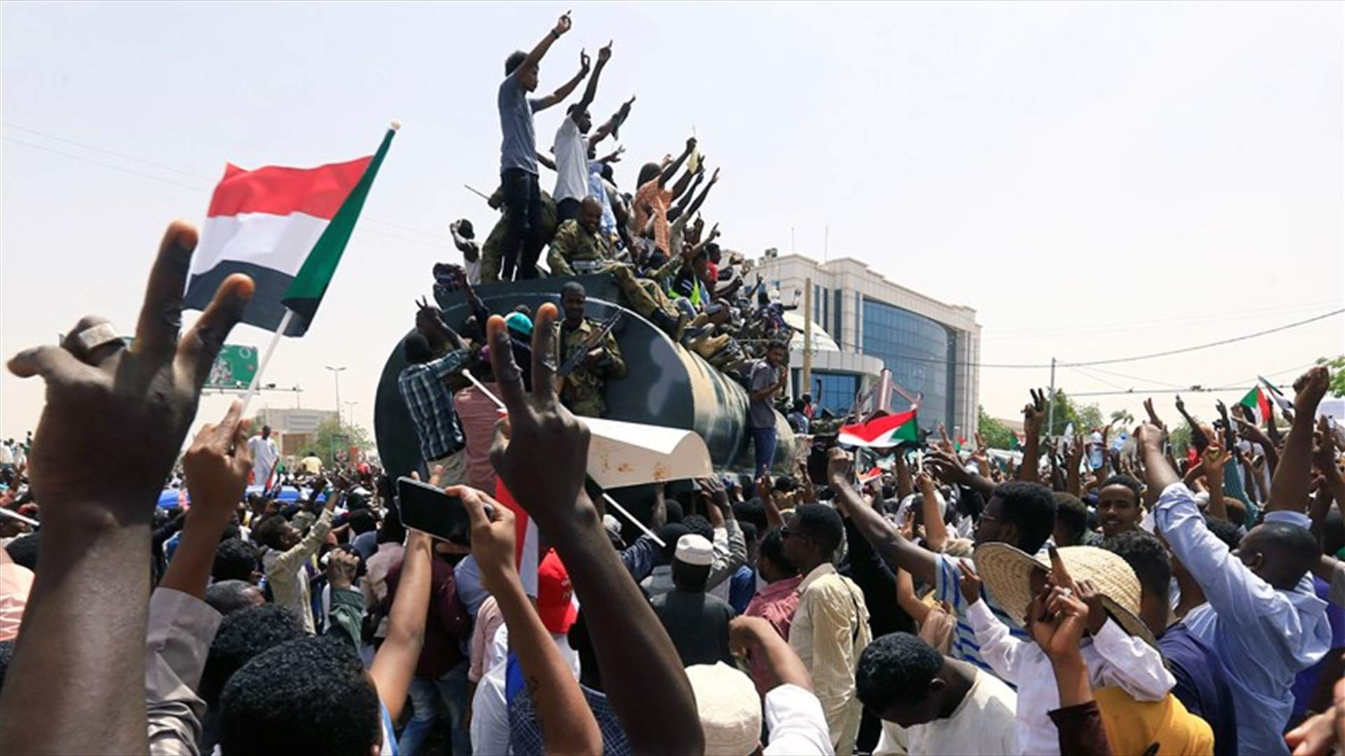 الشرطة السودانية: قتلى بأعيرة نارية في اعتداءات الخرطوم
