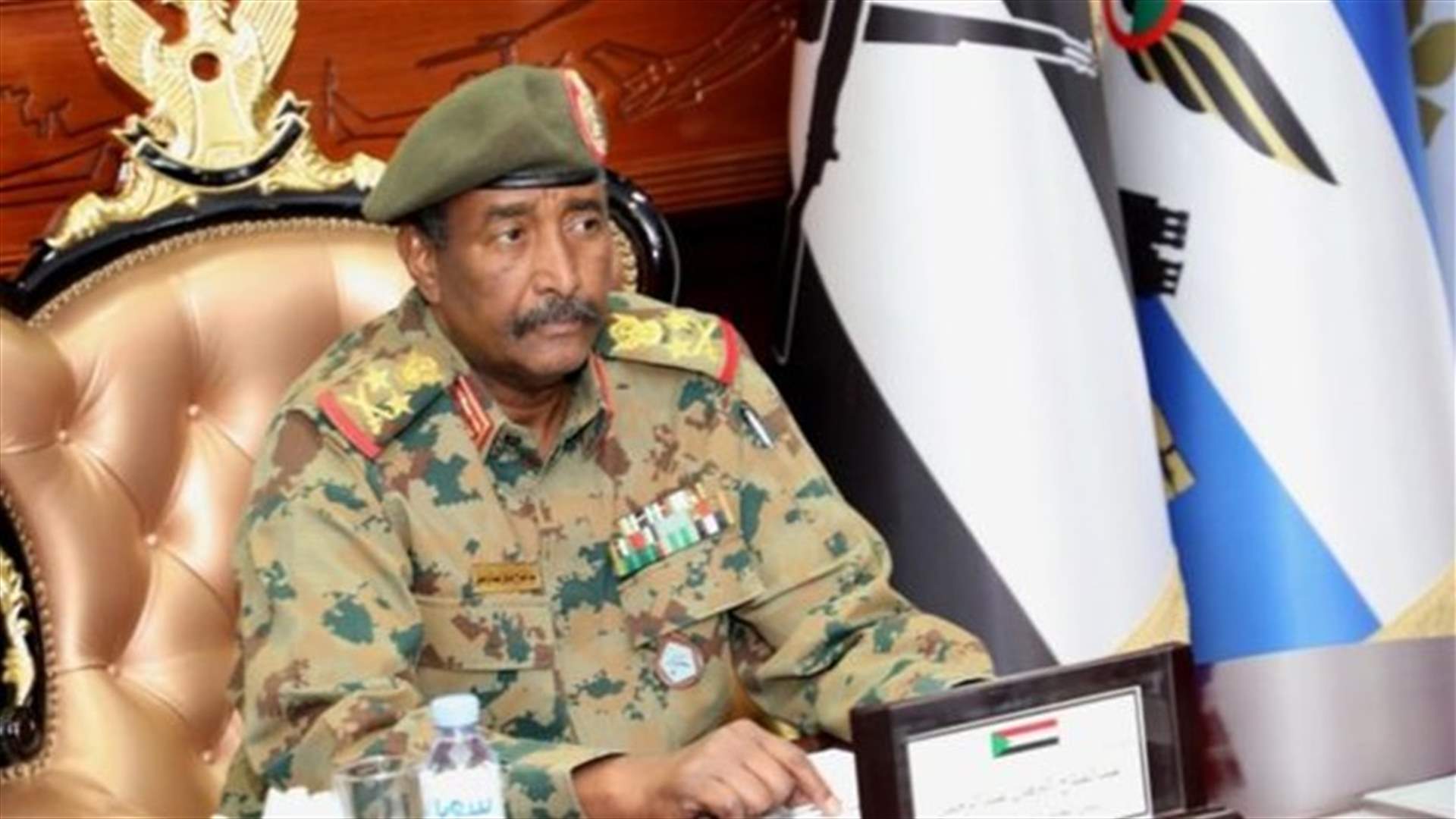 المجلس العسكري السوداني يعفي النائب العام ومساعده من منصبيهما