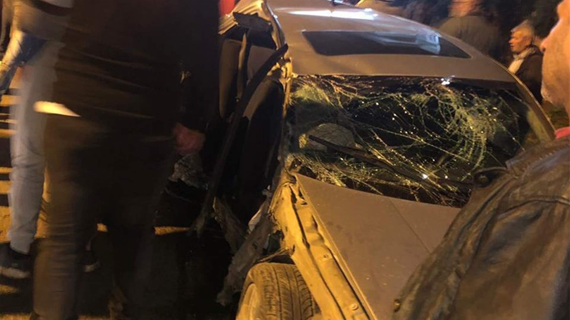 جريحان بحادث سير في كفرشلان ـ الضنية (صورة)