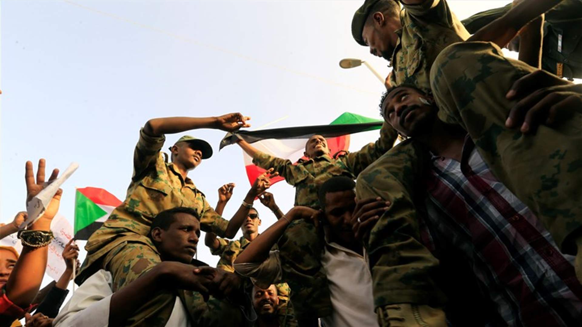 قادة الاحتجاجات في السودان سيعلنون تشكيل &quot;مجلس سيادي مدني&quot; للحكم الأحد