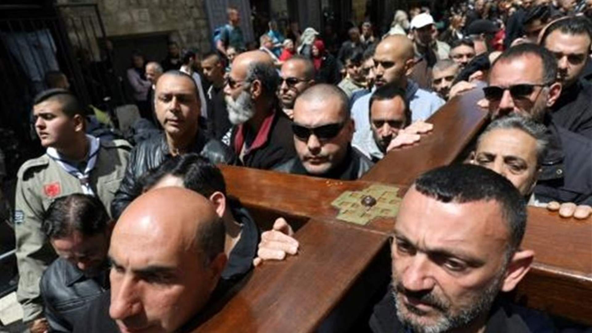 احياء الجمعة العظيمة وسط انتشار أمني كثيف في القدس