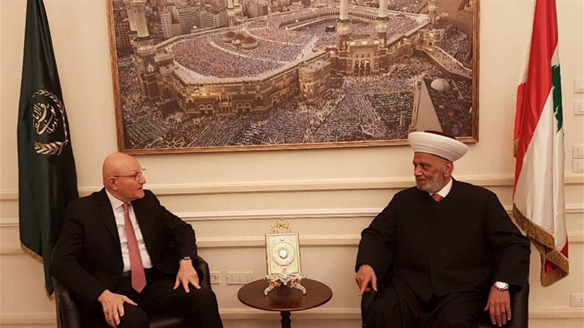 Former PM Salam meets with Mufti Darian