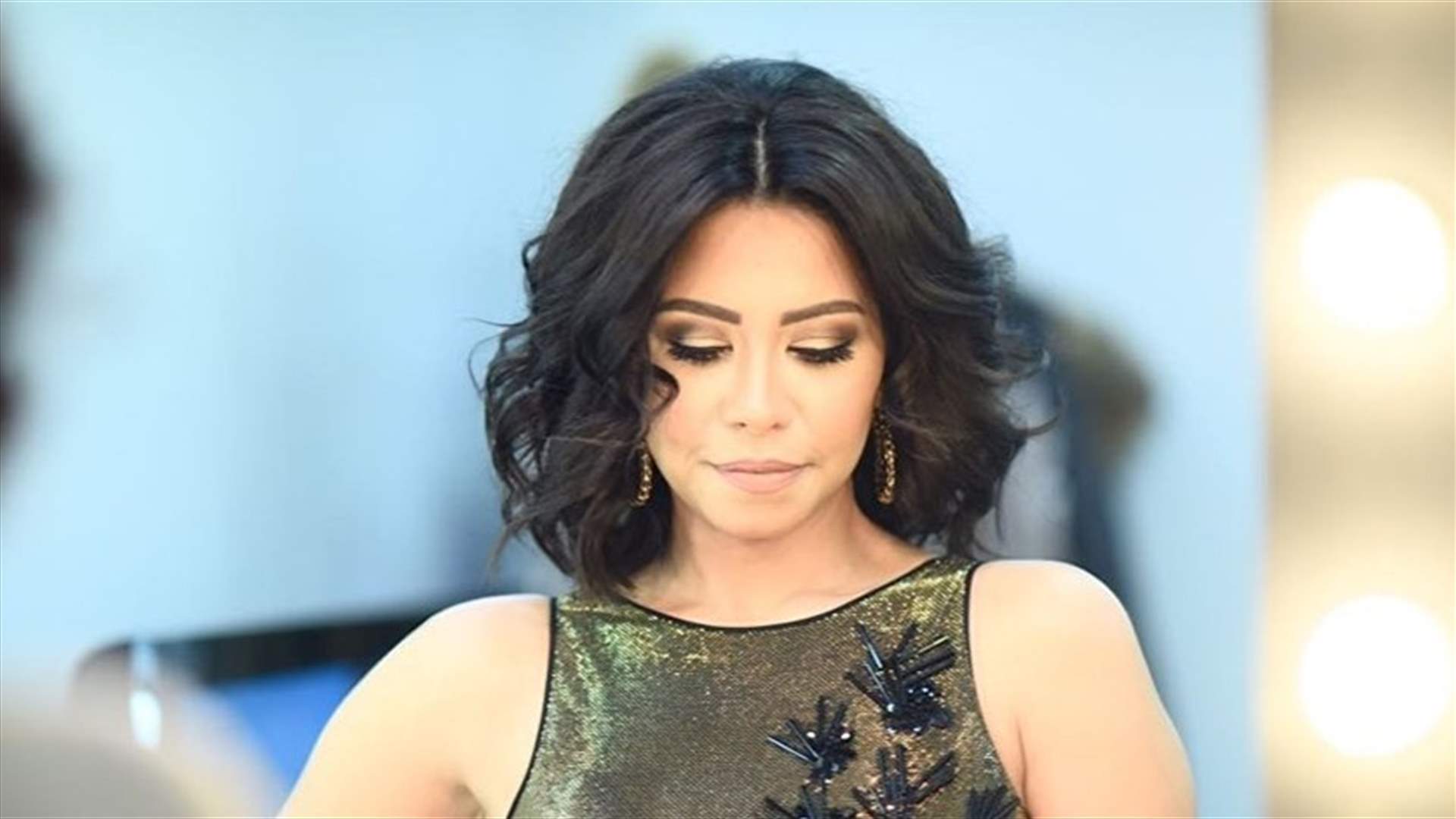 هل خضعت شيرين عبد الوهاب لتحليل المخدرات؟ (فيديو)