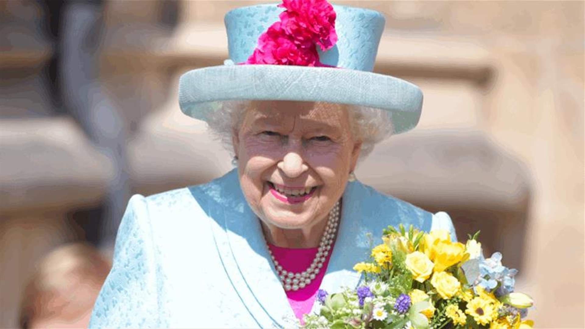 الملكة اليزابيث تحتفل بعيد ميلادها الـ 93 في قداس عيد الفصح (صور)