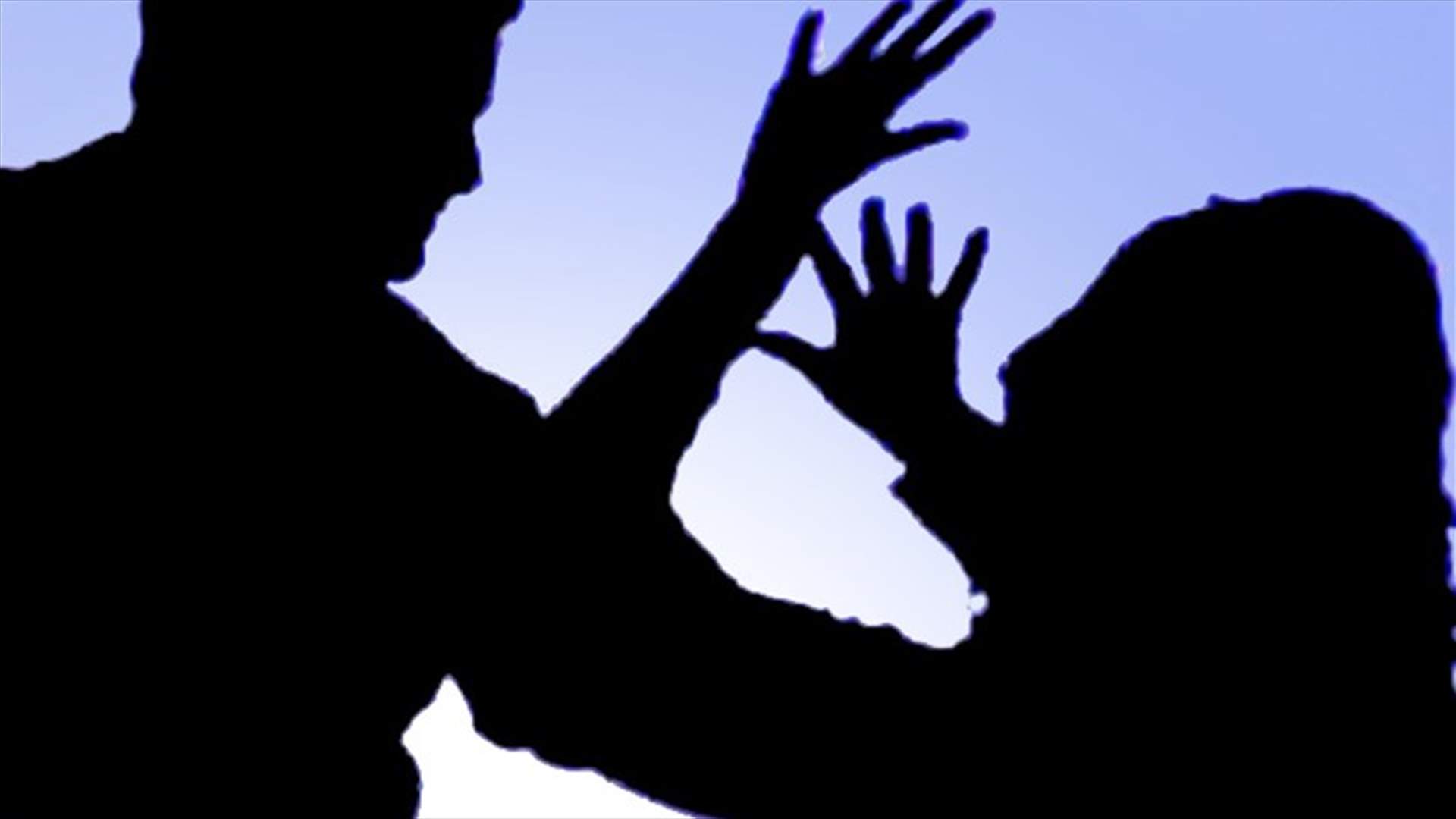 أدخلها عنوةً الى أحد البساتين وضربها وحاول اغتصابها... إليكم التفاصيل (صورة)