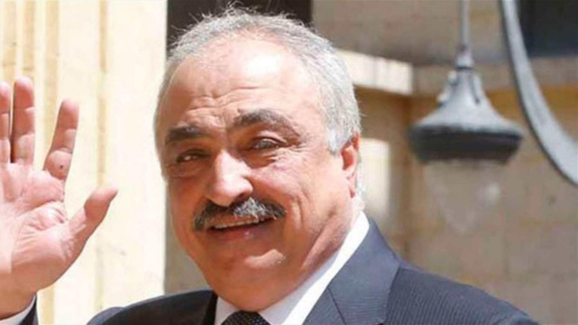 الحجار: تبلغت موافقة "الخدمة المدنية" على مشروع تعيين أمناء صناديق متمرنين في وزارة الاتصالات