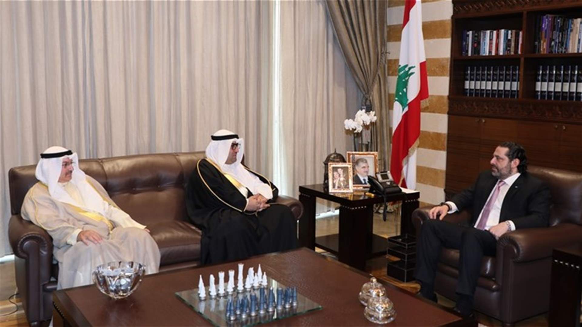 الحريري استقبل وزير التجارة الكويتي وسفراء وعرض مع جيرجيان ما يواجهه لبنان اقتصاديا
