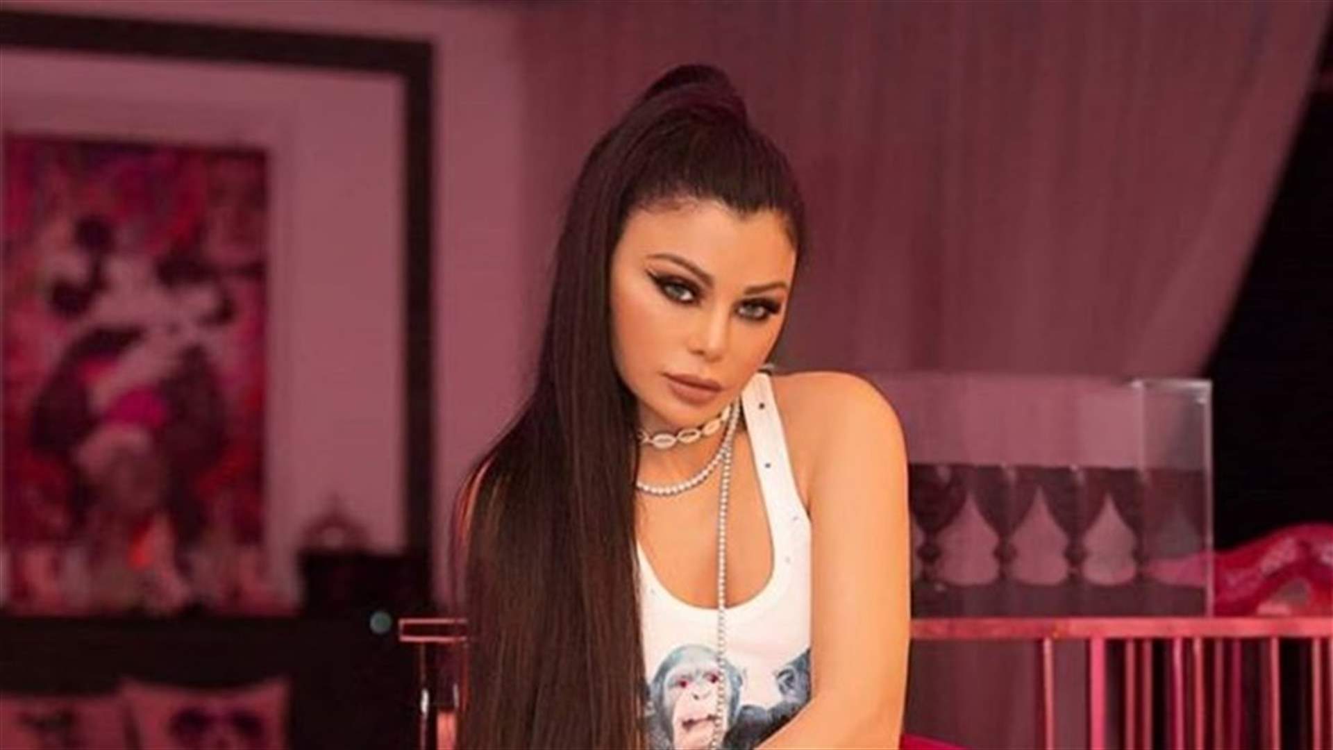 هيفاء وهبي تعتمد تسريحة ذيل الحصان.. شاهدوا أحدث إطلالة لها (صور)