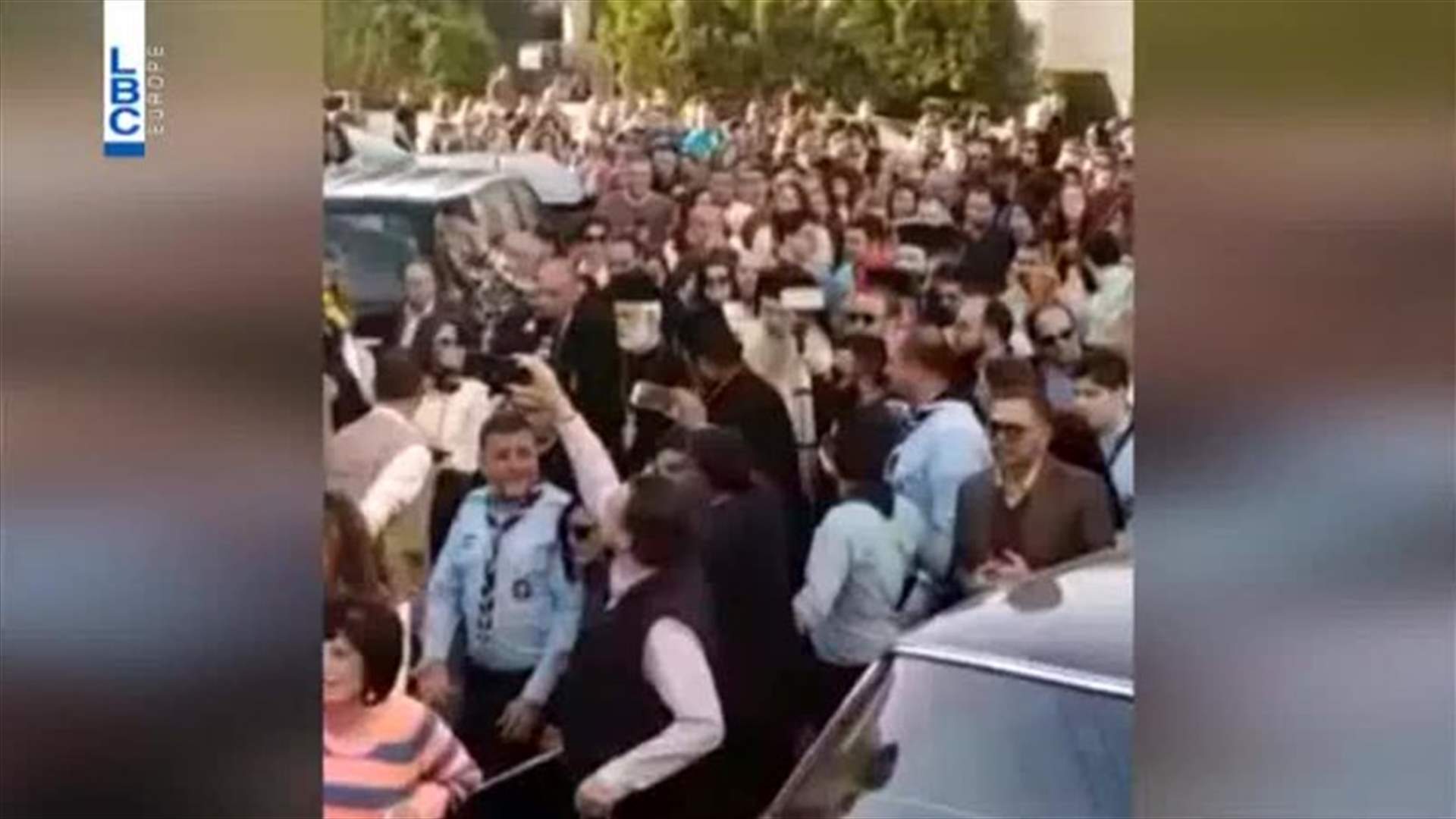 شعلة النور المقدس من القدس الى عمان في الاردن (فيديو)