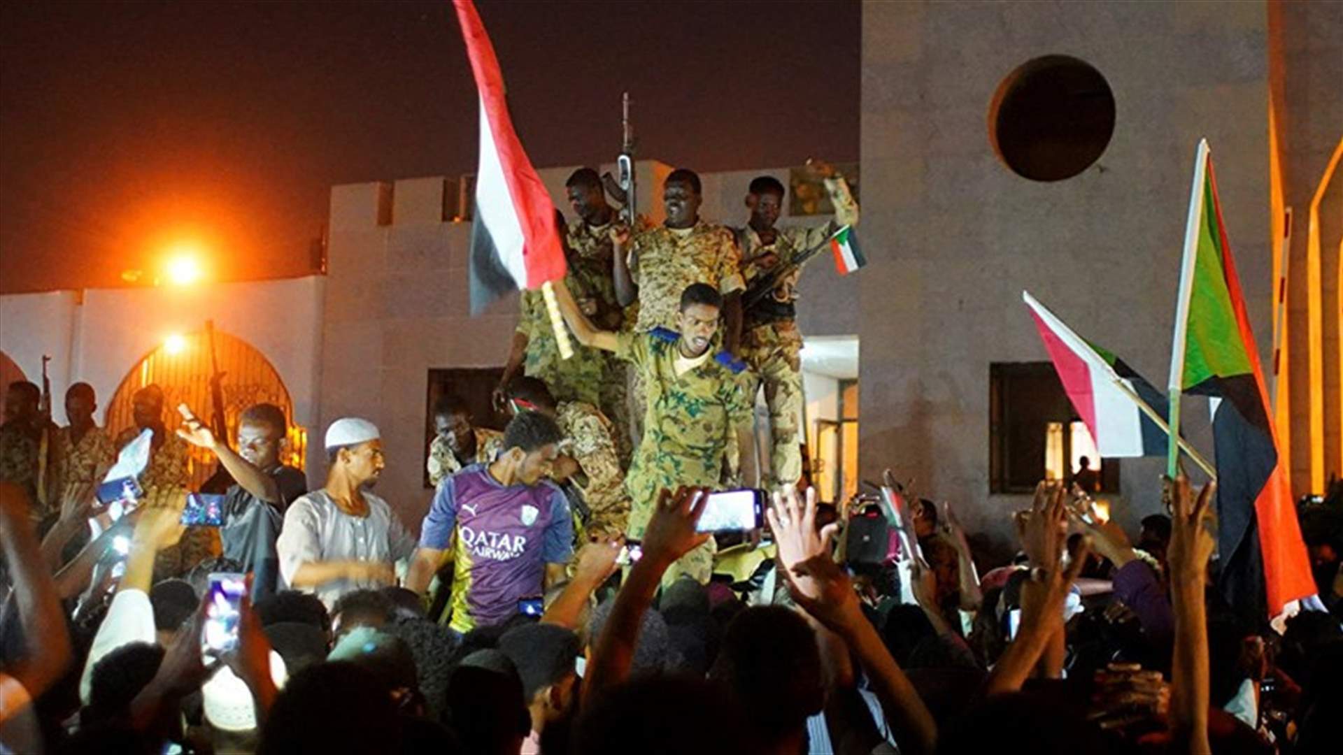 المعارضة السودانية تقول إن المجلس العسكري "غير جاد" في تسليم السلطة للمدنيين