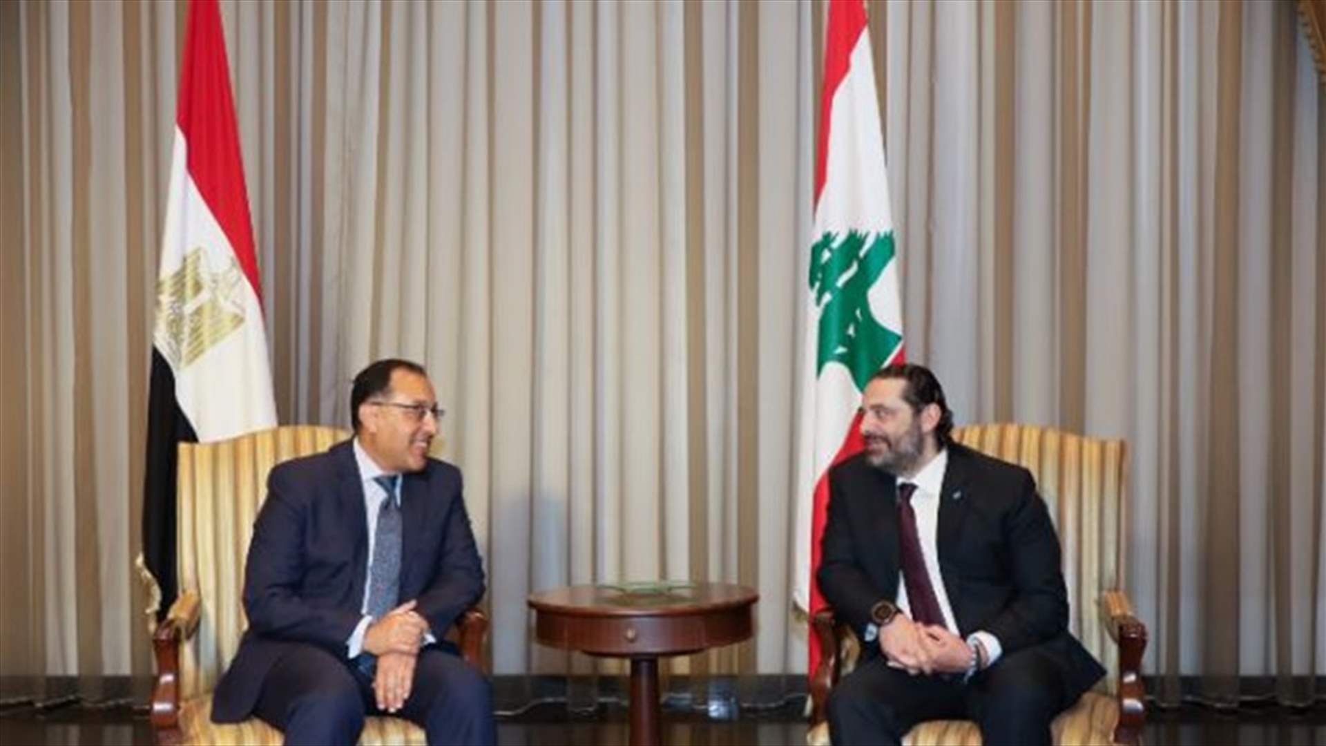 رئيس الوزراء المصري في بيروت