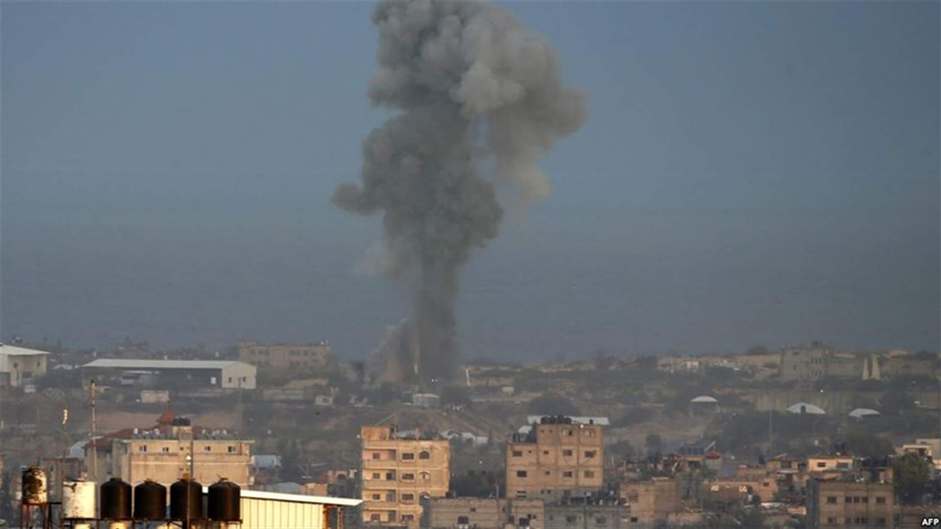 اسرائيل تقصف موقعا لحماس في غزة