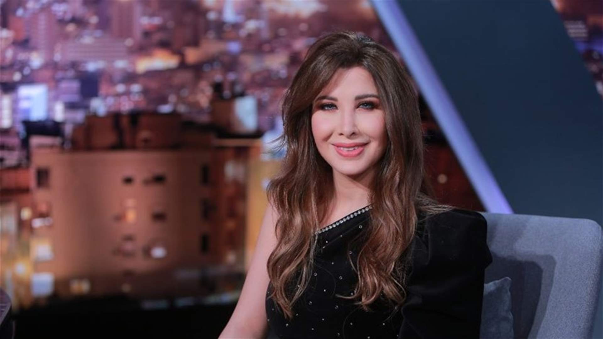 تعرّفوا إلى نانسي عجرم الأمّ... كيف تعاقب بناتها وهل تحضر إجتماعات الأهالي في المدرسة؟