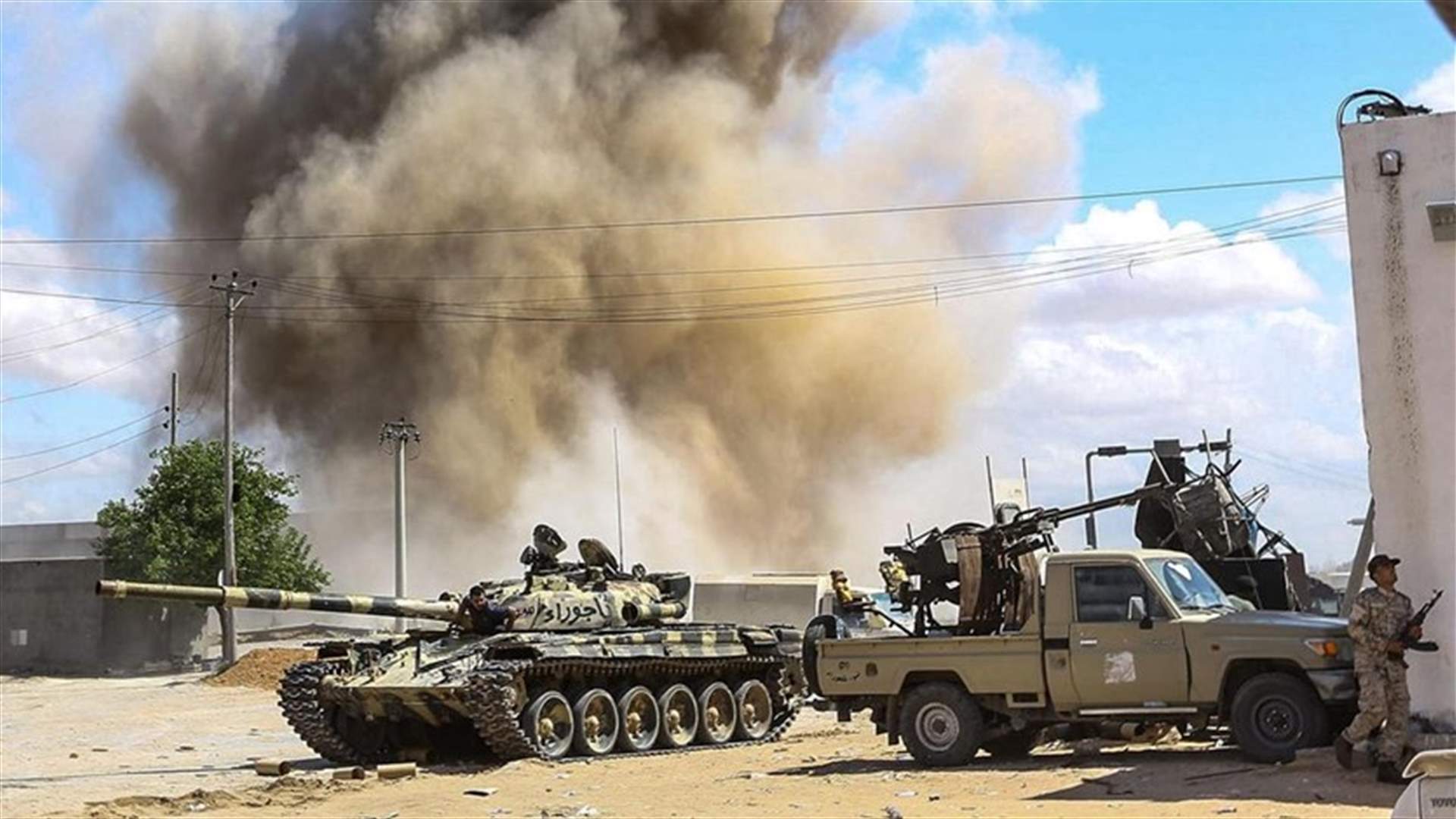 Fighting rages overnight in Libyan capital
