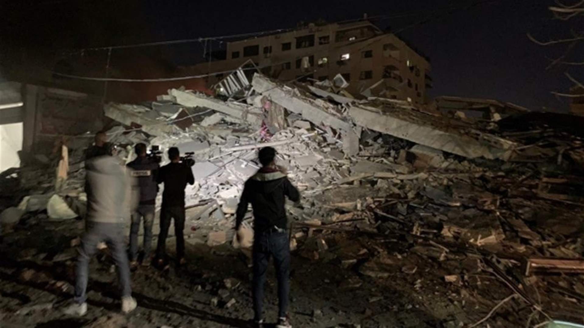 Israeli killed and two Palestinian gunmen dead as Gaza violence persists