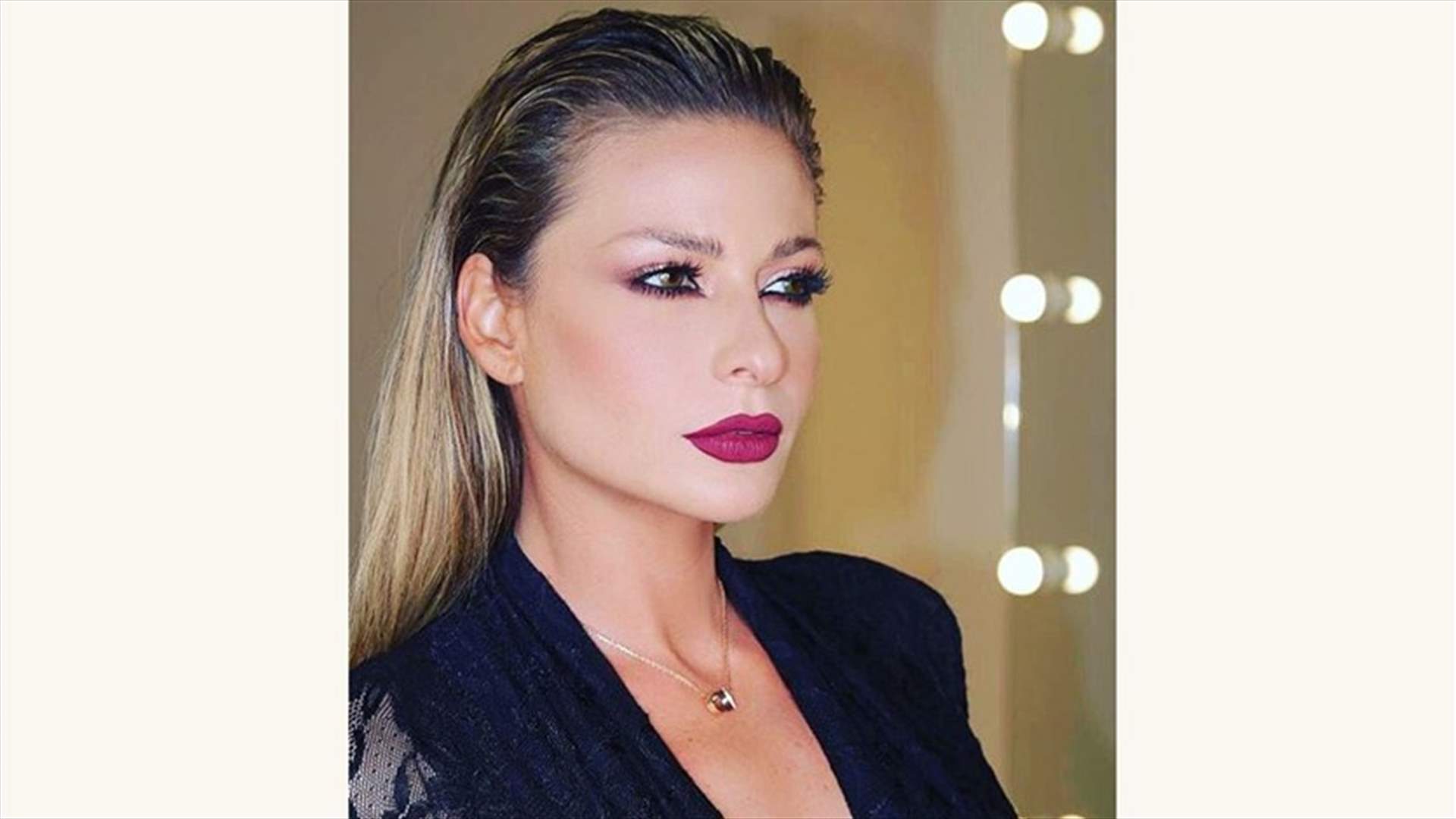 كلب ضخم يرافق باميلا الكيك الى النادي الرياضي! (صور)