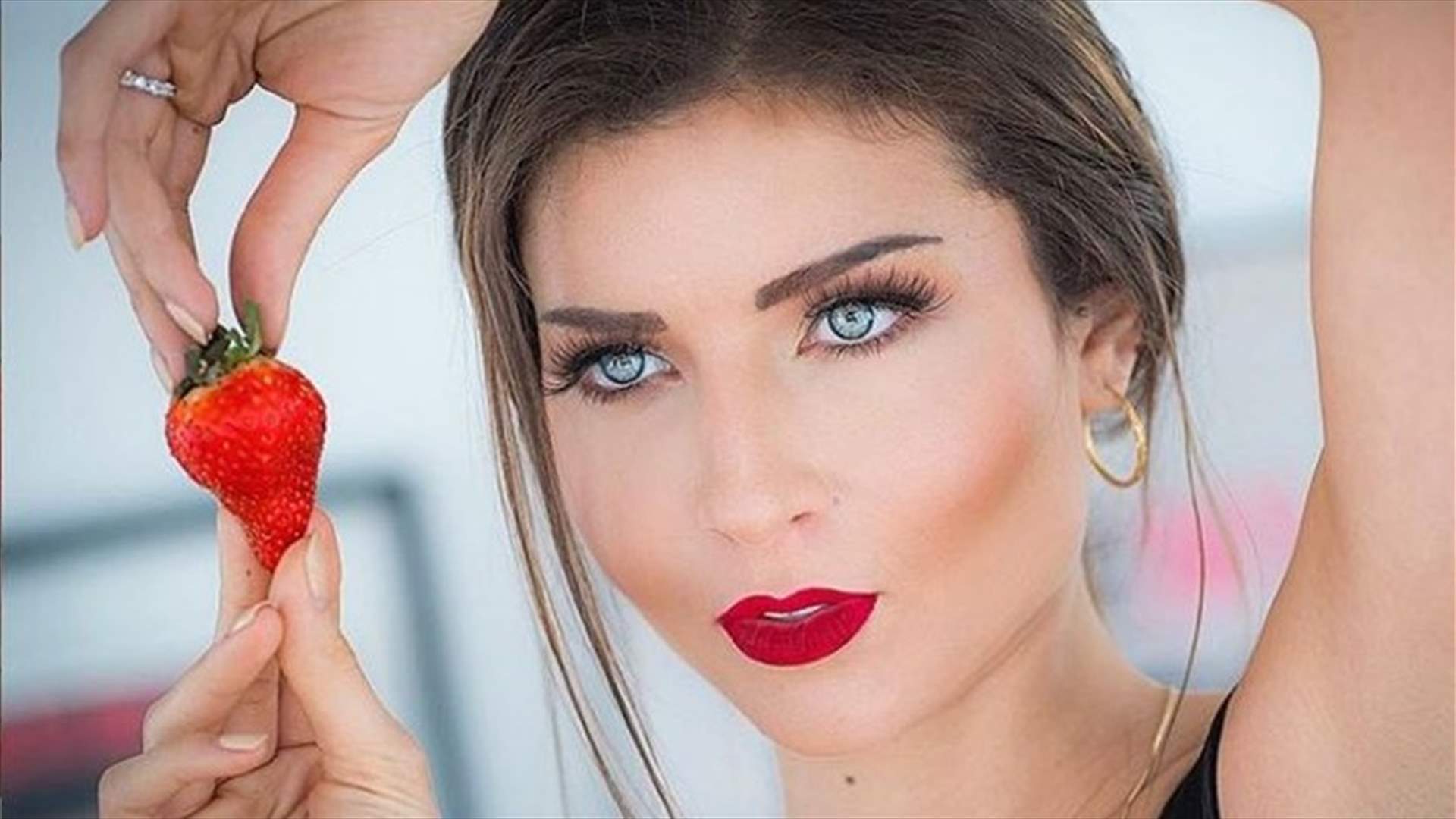 وصيفة ملكة جمال لبنان نور نصرالله.. هل تكون "النباتيّة الأكثر إثارة"؟