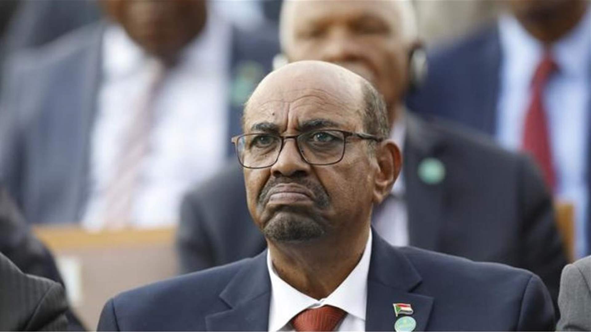 النيابة العامة السودانية توجه إلى البشير تهمة "قتل" متظاهرين