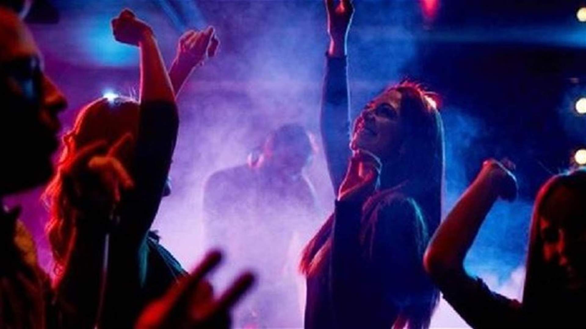 حملة مكافحة ظاهرة إدخال القصار الى الملاهي الليلية... تابع