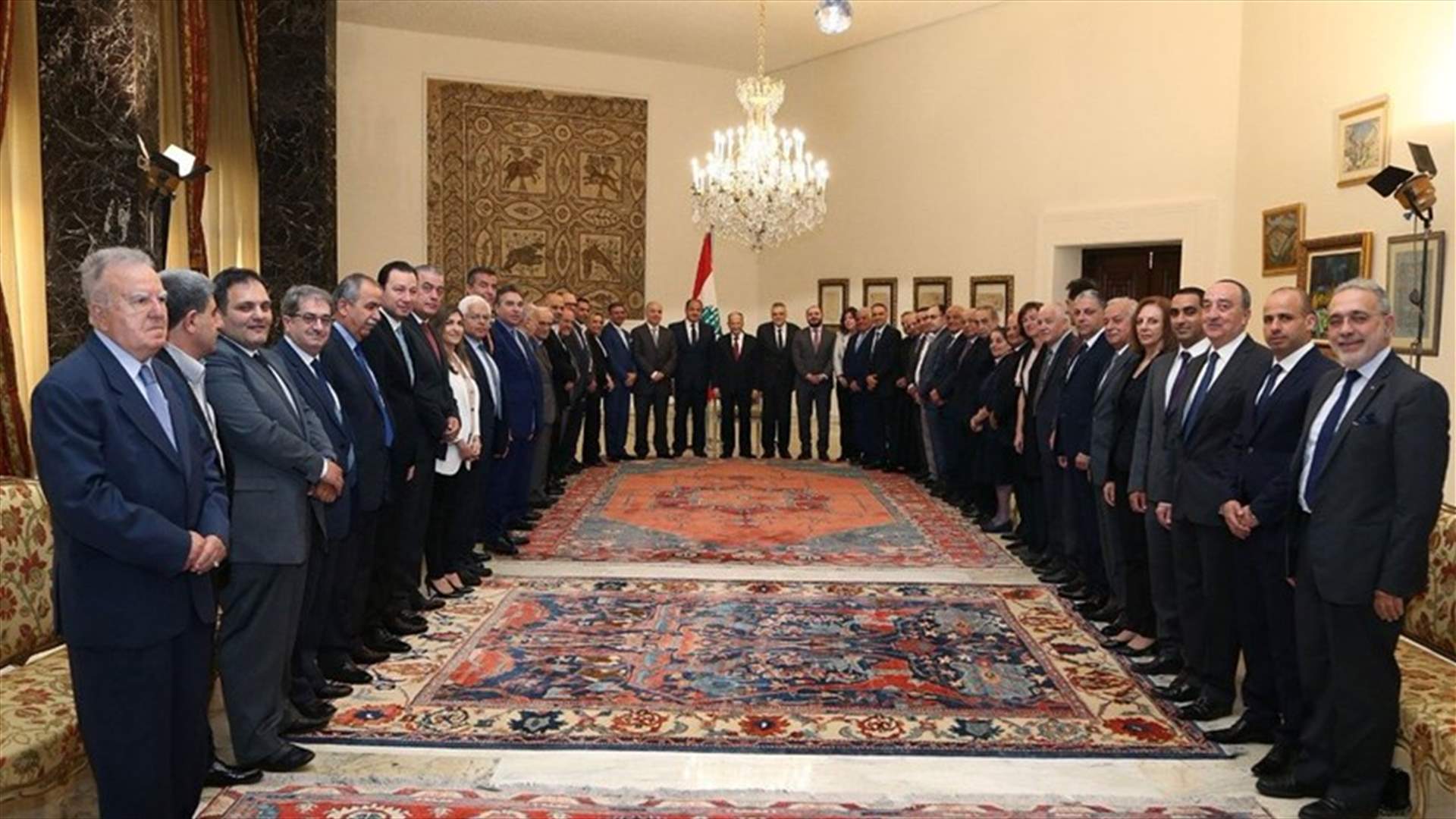 الرئيس عون اكد عدم المس برواتب الطبقتين الفقيرة والمتوسطة في مشروع الموازنة
