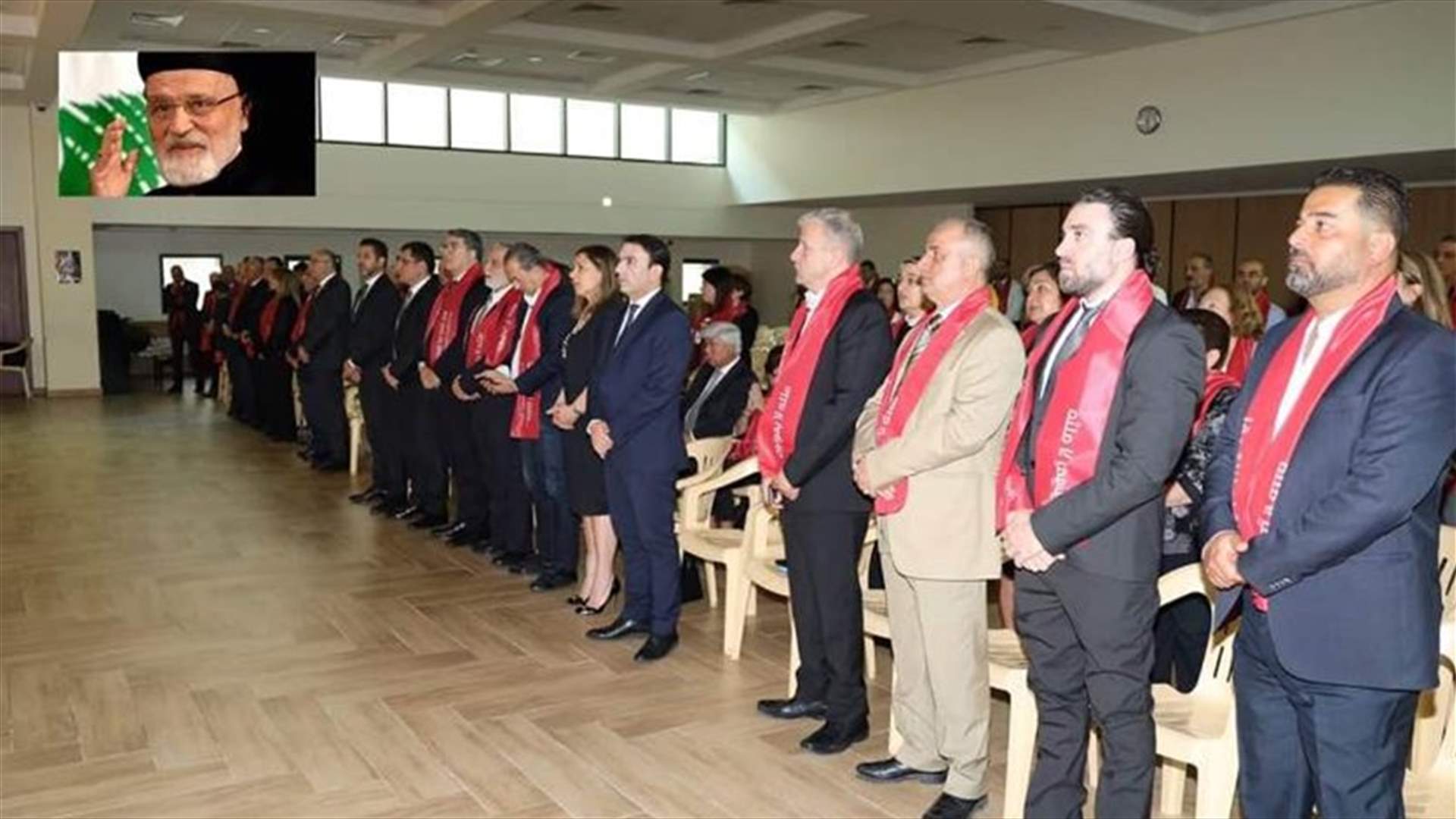 الجالية اللبنانية في أبو ظبي واكبت مراسم جنازة صفير