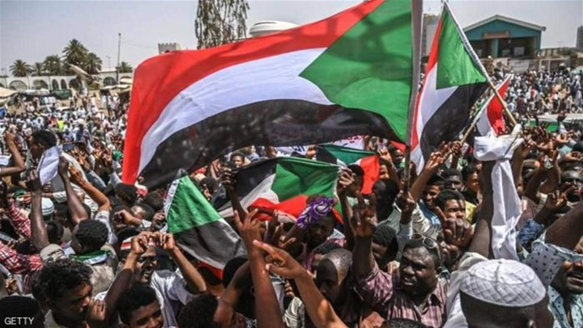 الحوار بين الجيش وقادة الاحتجاجات في السودان يُستأنف الإثنين