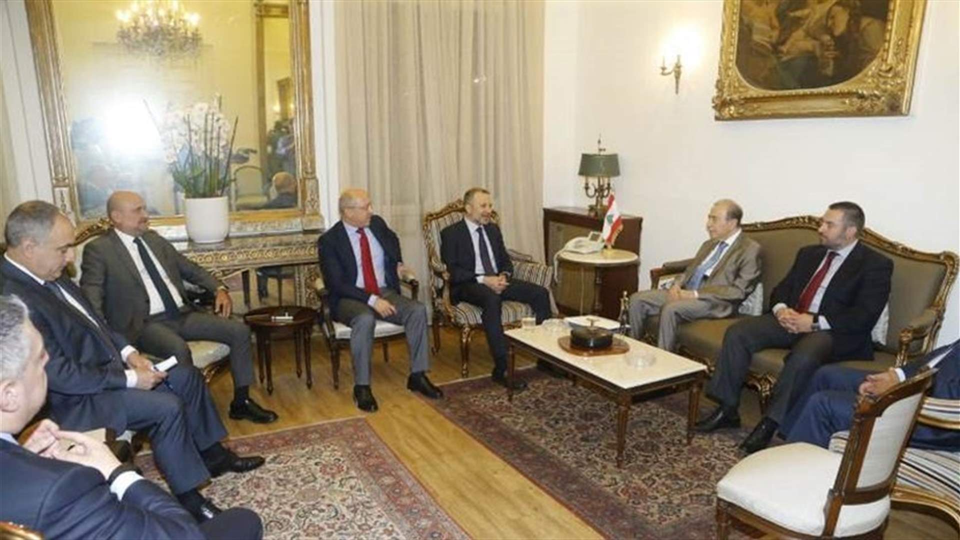 Bassil meets Development and Liberation bloc delegation