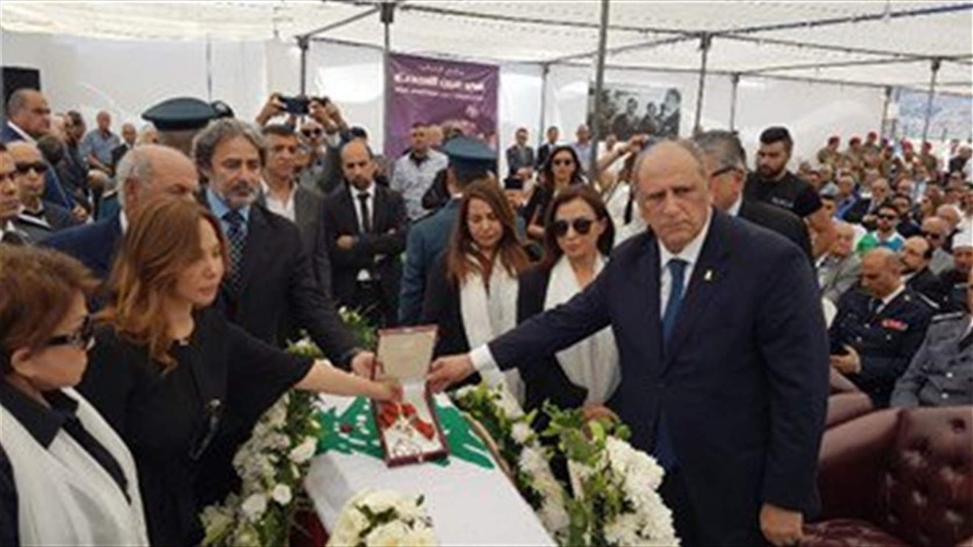 Lebanon bids farewell to former MP and Minister Sami el-Khatib