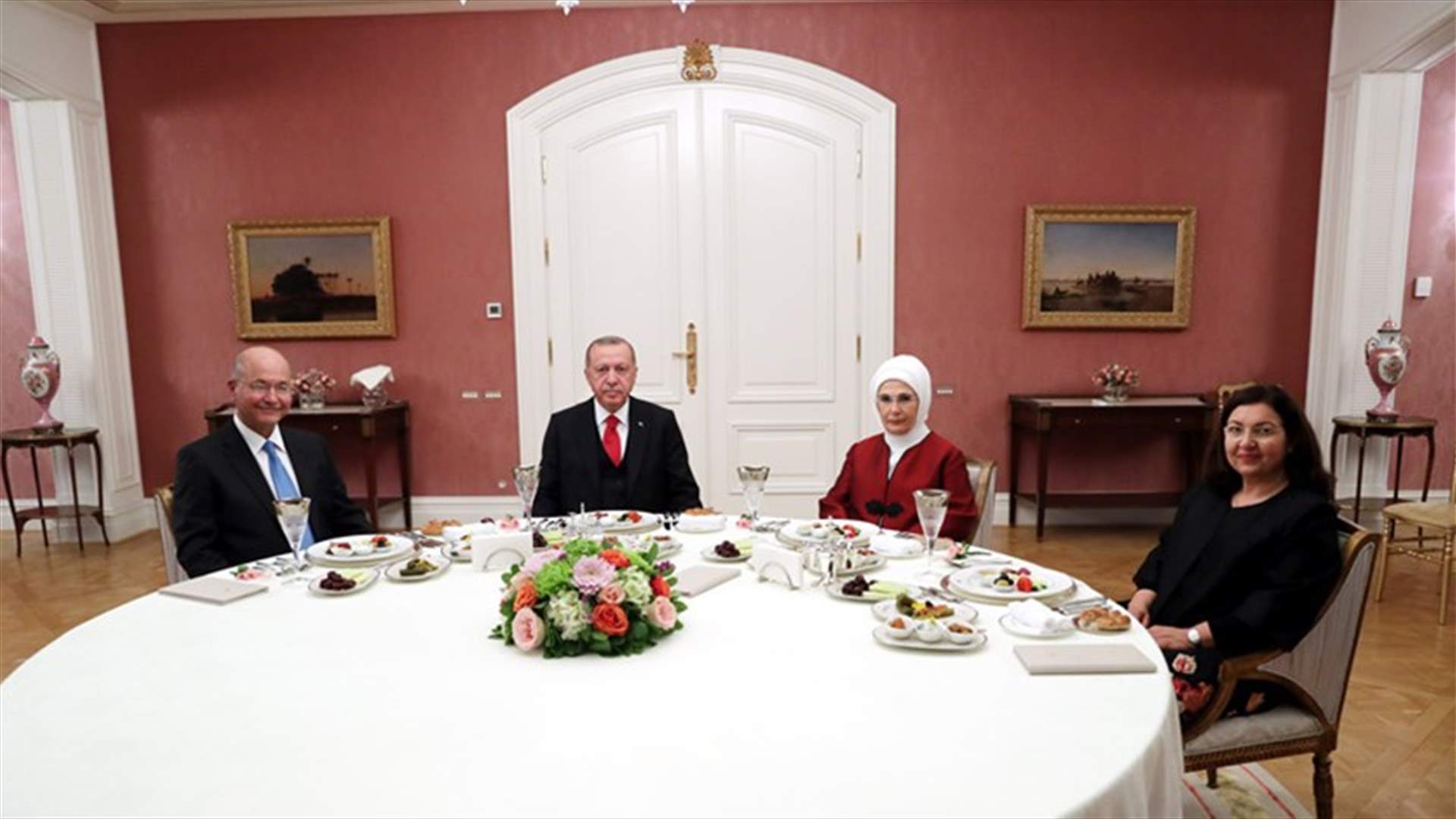 أردوغان يقيم مأدبة إفطار على شرف نظيره العراقي... (صور)