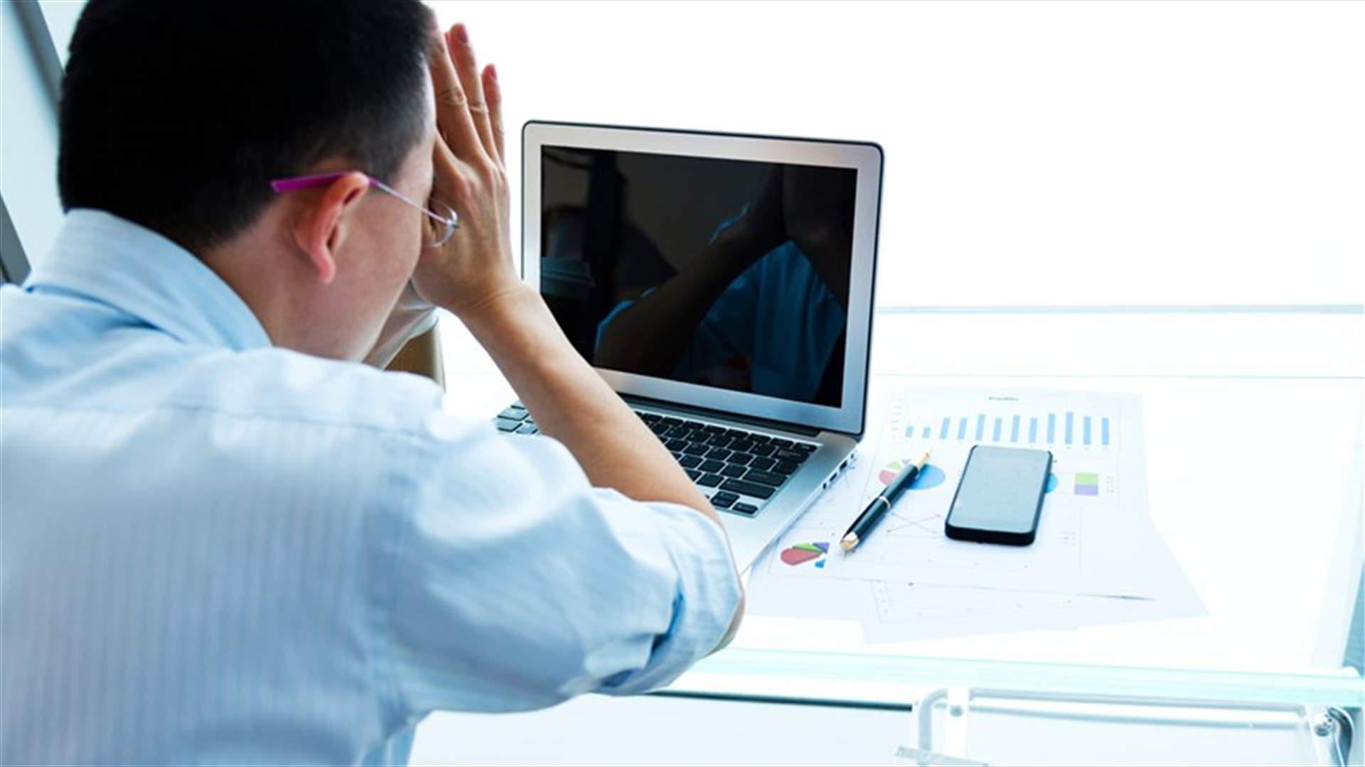 تصنيف "إرهاق العمل" كمرض رسمي