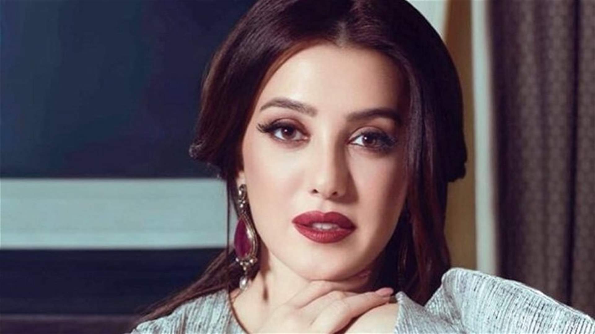 كندة علّوش عن نجمة مسافة أمان: &quot; بينرفع فيها الراس&quot; (فيديو)