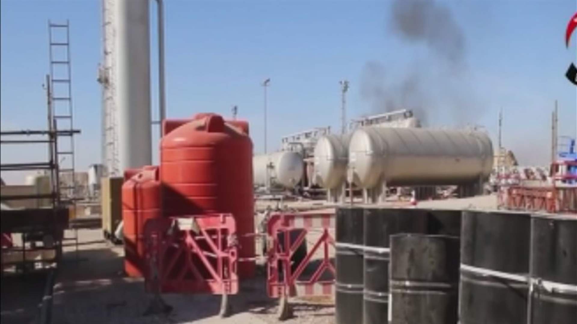 العراق يرفع حالة الطوارئ عن حقل مجنون النفطي