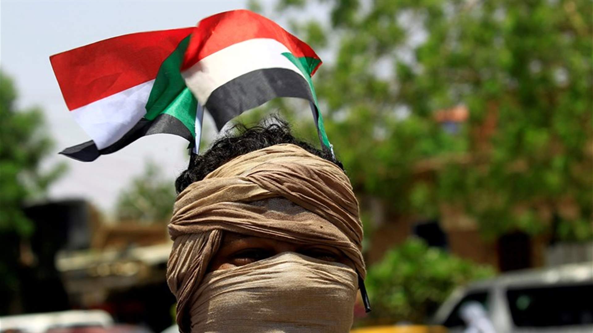 لجنة أطباء معارضة: إصابة 11 بالرصاص قرب موقع الاعتصام بالخرطوم