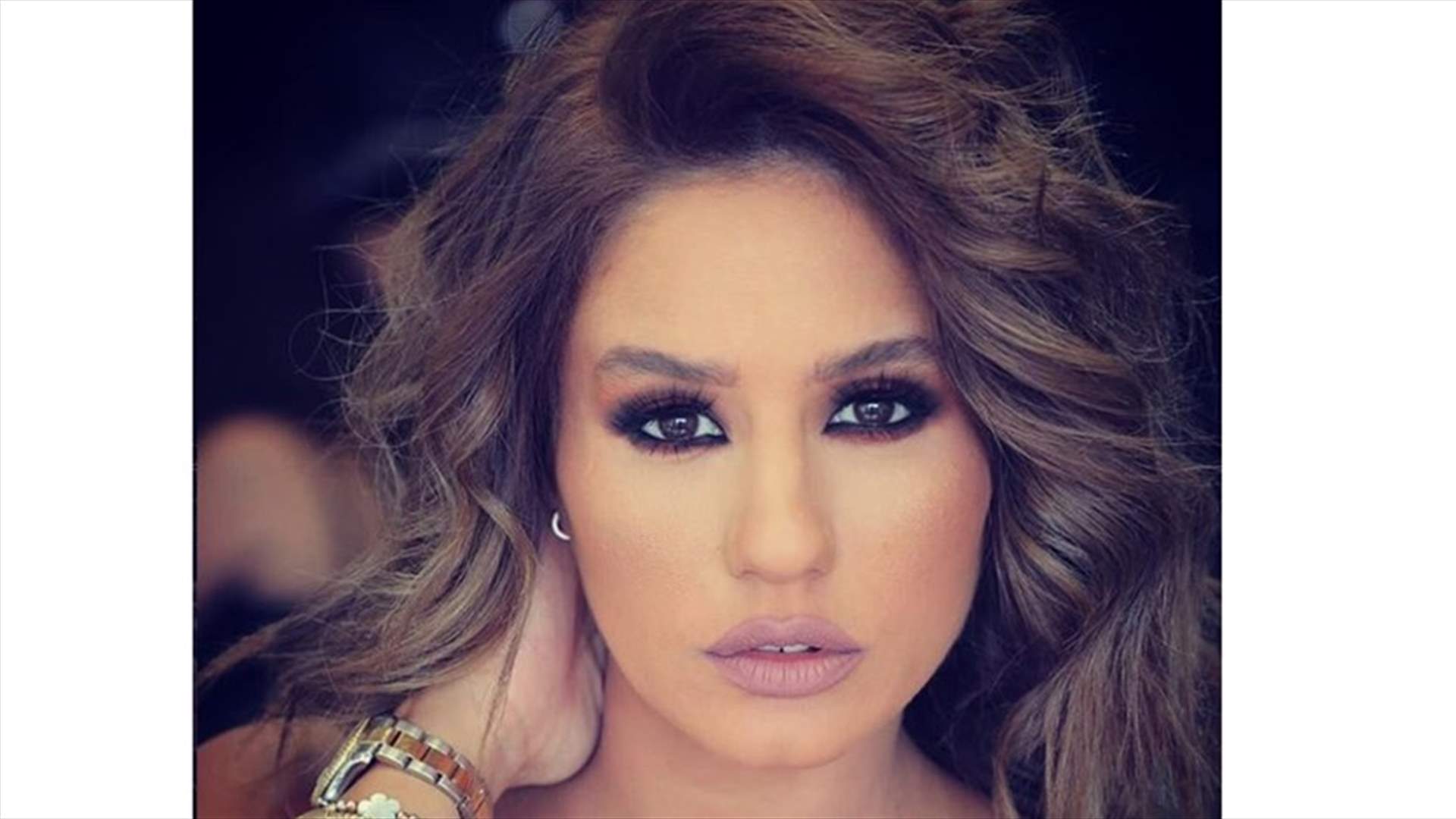 تاتيانا مرعب تكشف عن حملها بالفستان الأبيض (صور)
